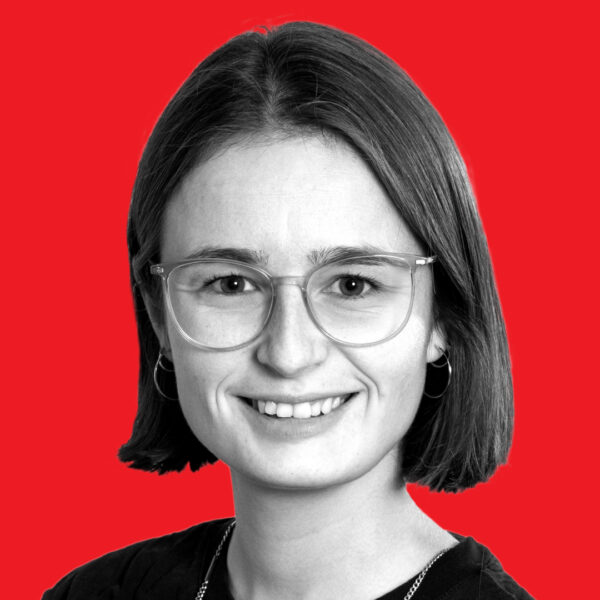 Julia Müller (bisher)